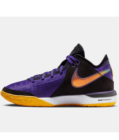 Sneaker10 Basketball Sneakers Nike