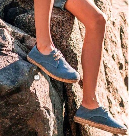 Big Shoes Toni Pons